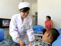 晚期肺癌骨转移：热疗治疗无继续转移迹象